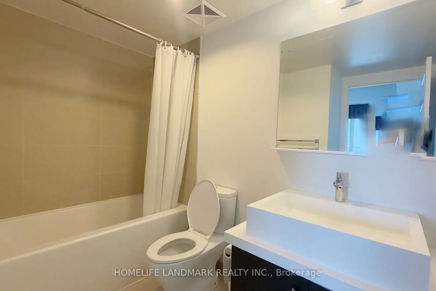 Additional image 3 of 1080 Bay Street 3010