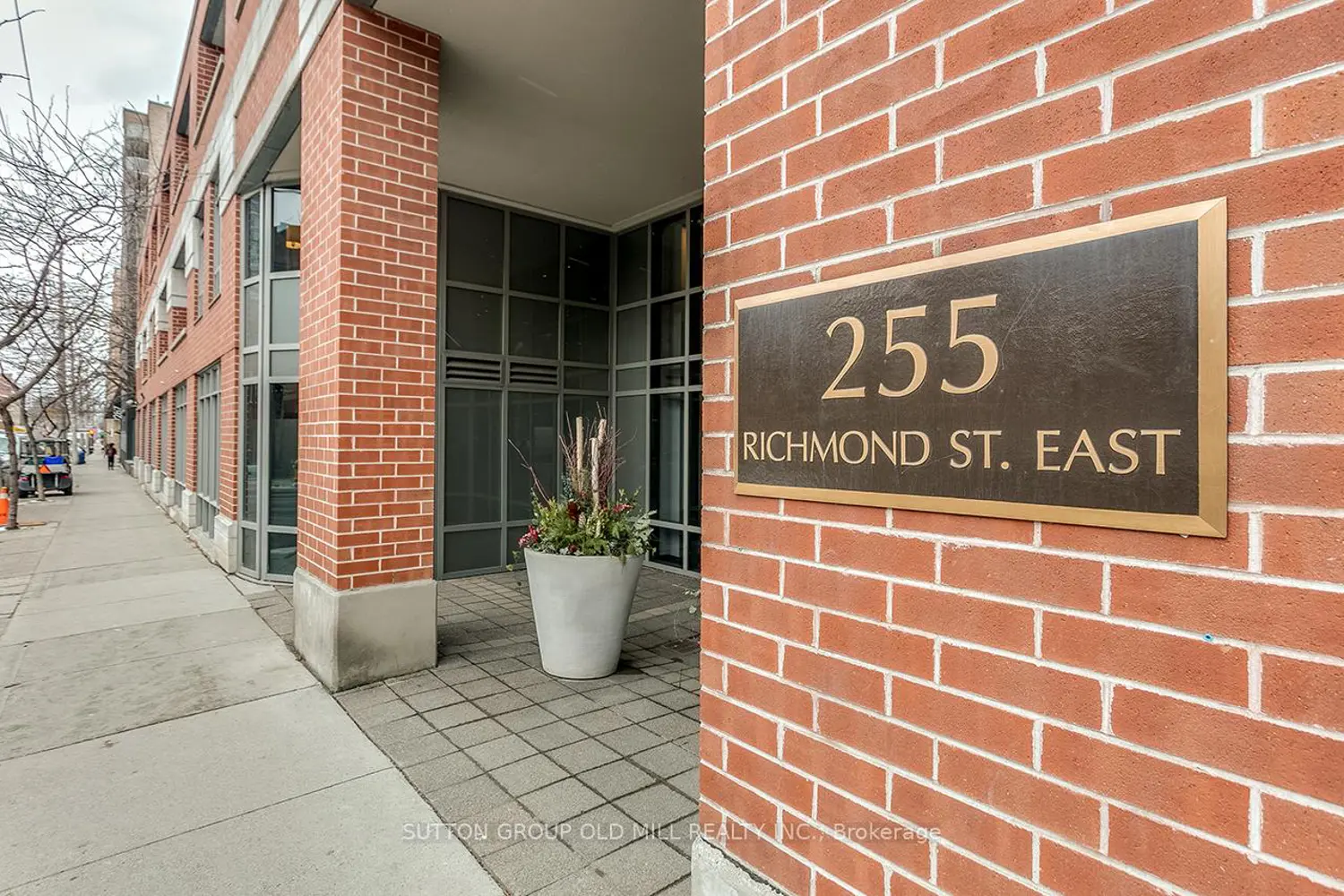 Additional image 2 of 255 Richmond Street Ph2