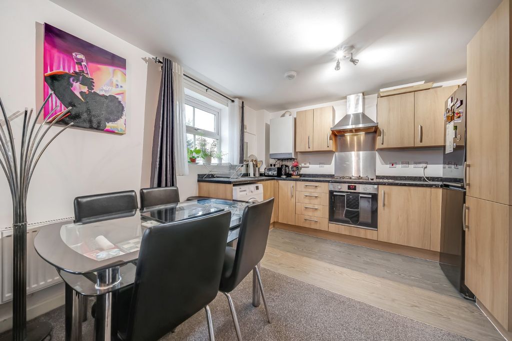 Additional image 4 of 1 bed flat for salePalmer Road, Faringdon, Oxfordshire SN7