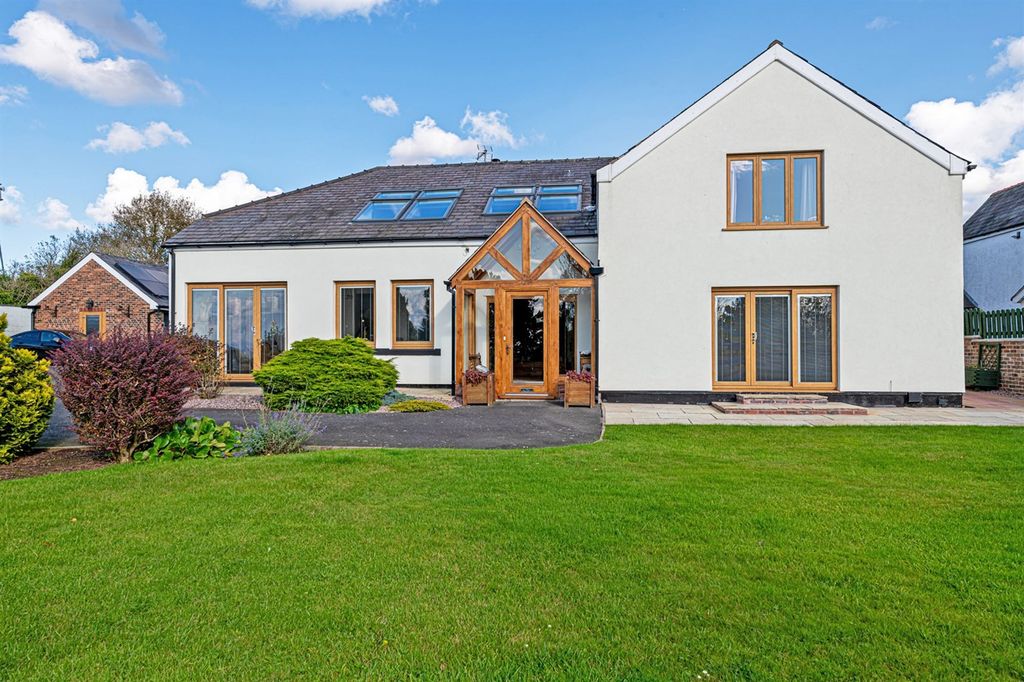 4 bed detached house for saleDobers Lane, Frodsham WA6