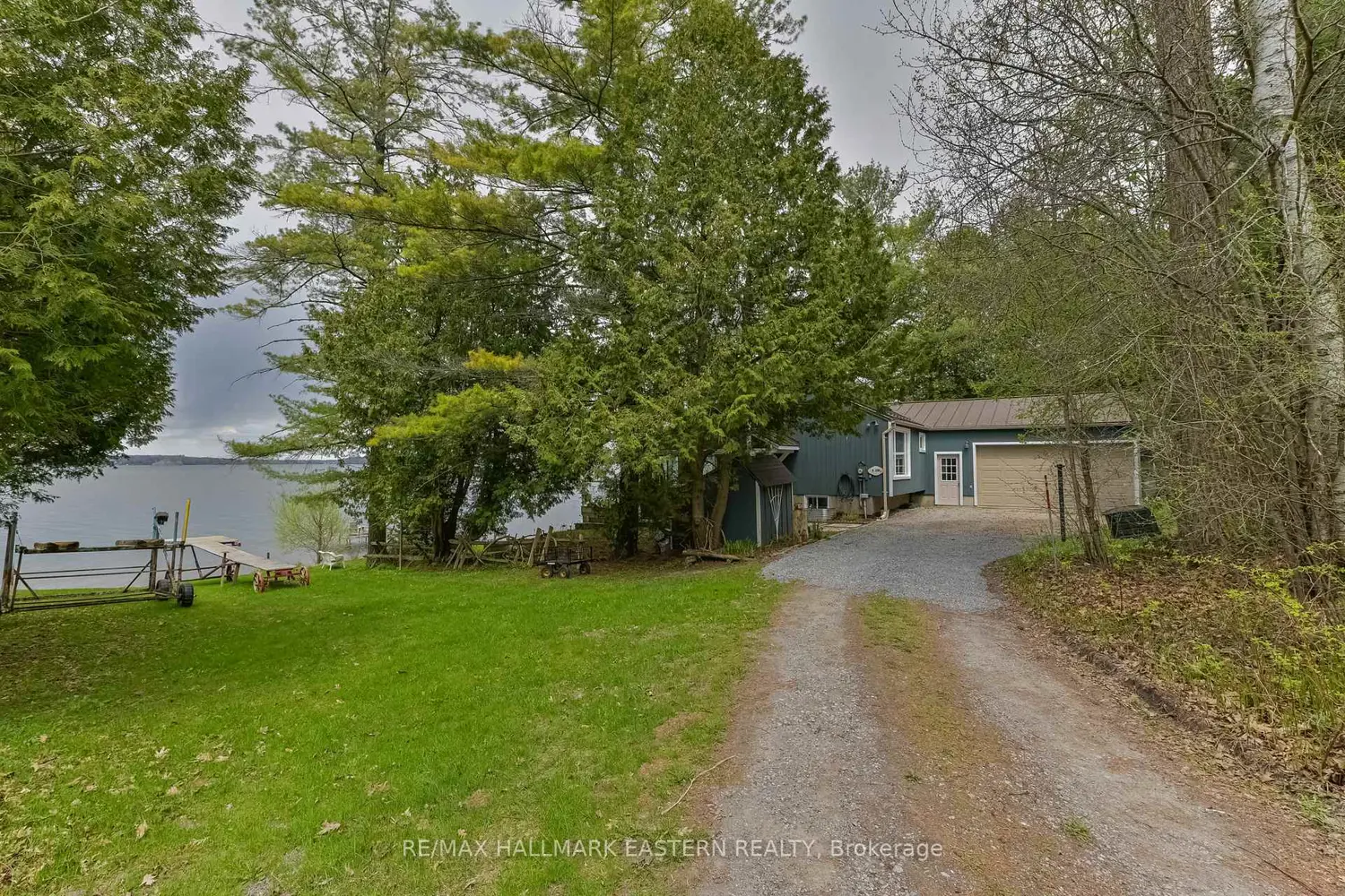 8018 Taits Beach Road 200 photo 3