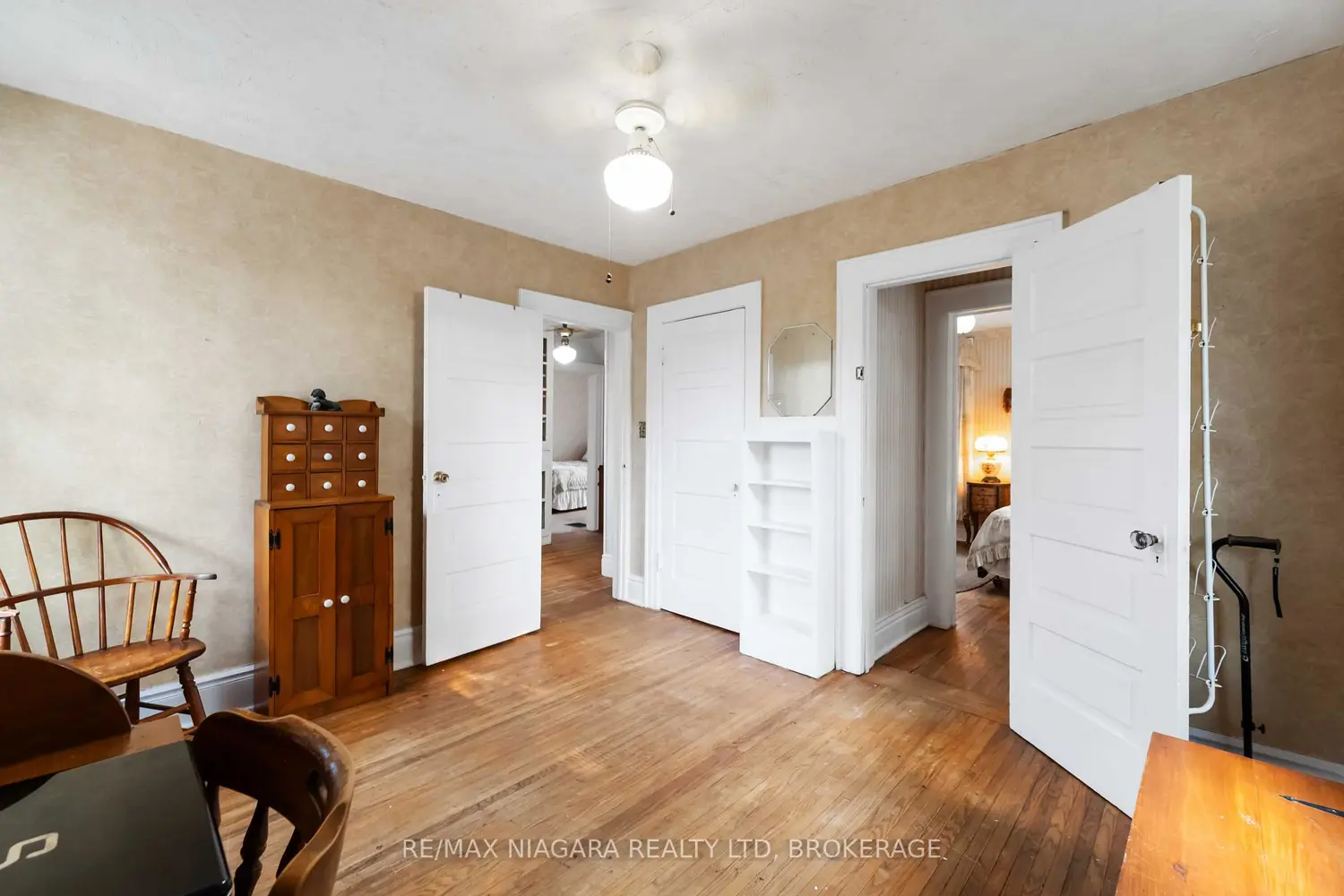 Additional image 9 of 6275 Pine Grove Avenue