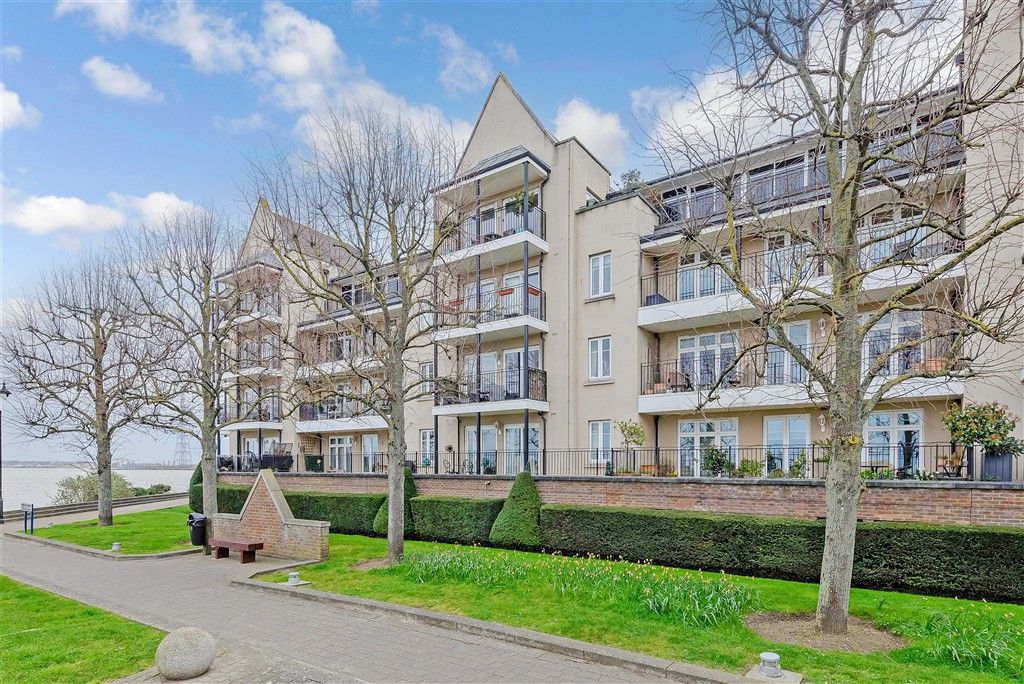 1 bed flat for saleThe Boulevard, Greenhithe, Kent DA9 photo 4