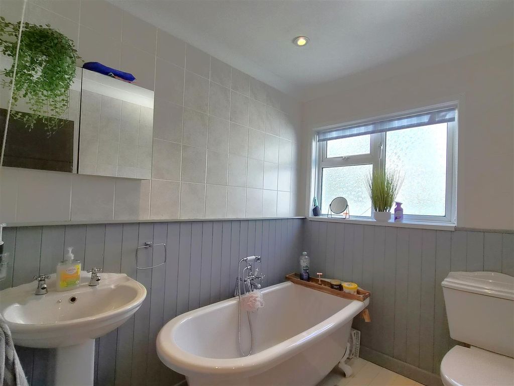 Additional image 11 of 3 bed detached bungalow for saleTower Park, Fowey PL23