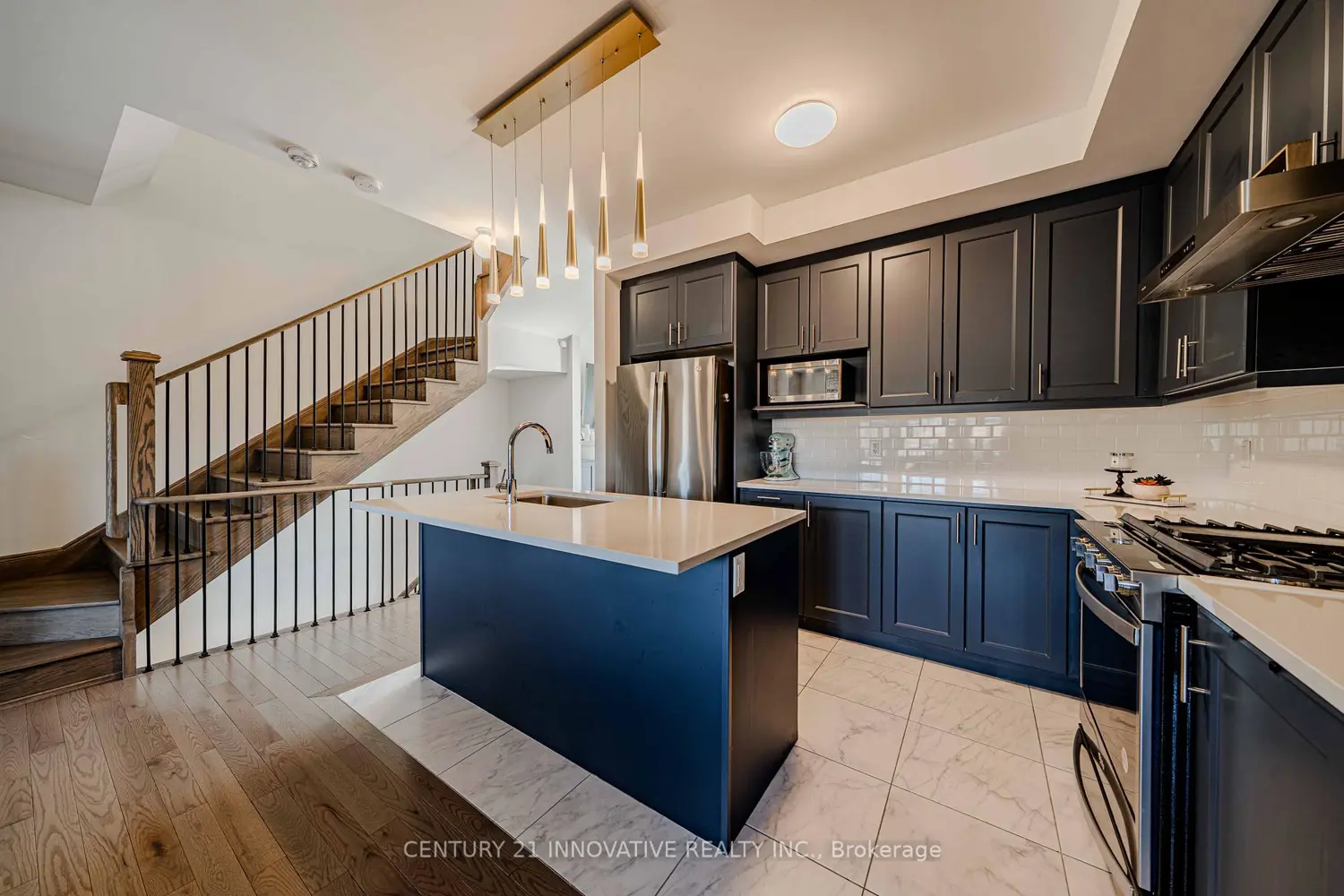 30 Coote Court photo 3