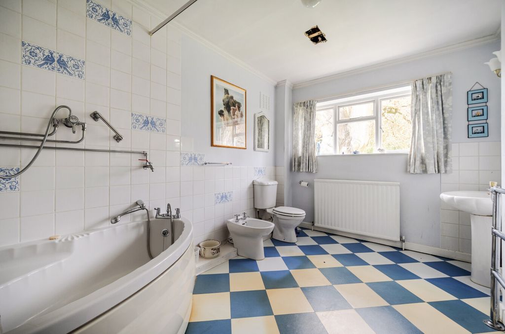 Additional image 17 of 4 bed detached house for saleGally Hill Road, Church Crookham, Fleet, Hampshire GU52