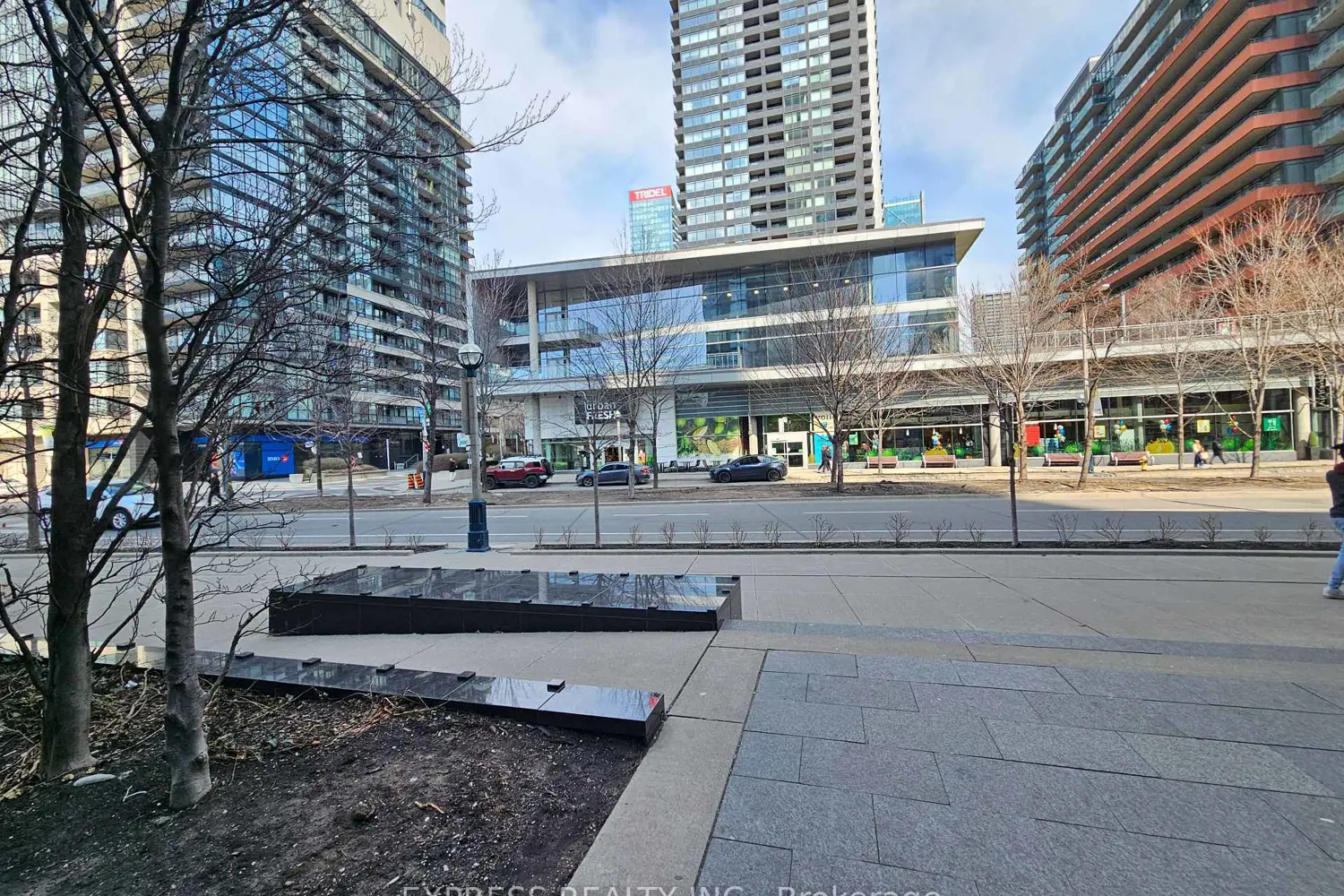 Additional image 6 of 15 Fort York Boulevard 705