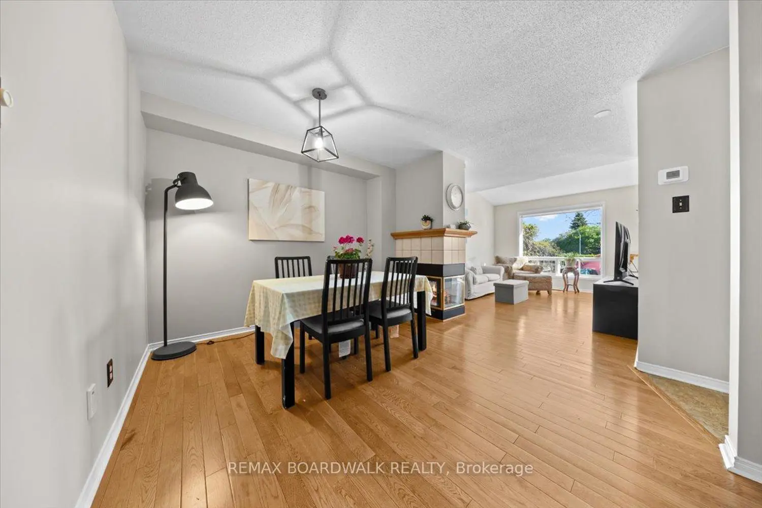 155 Crampton Drive photo 3