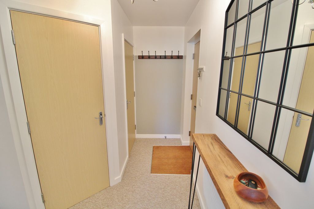 Additional image 15 of 2 bed flat for saleOysell Gardens, Portchester PO16