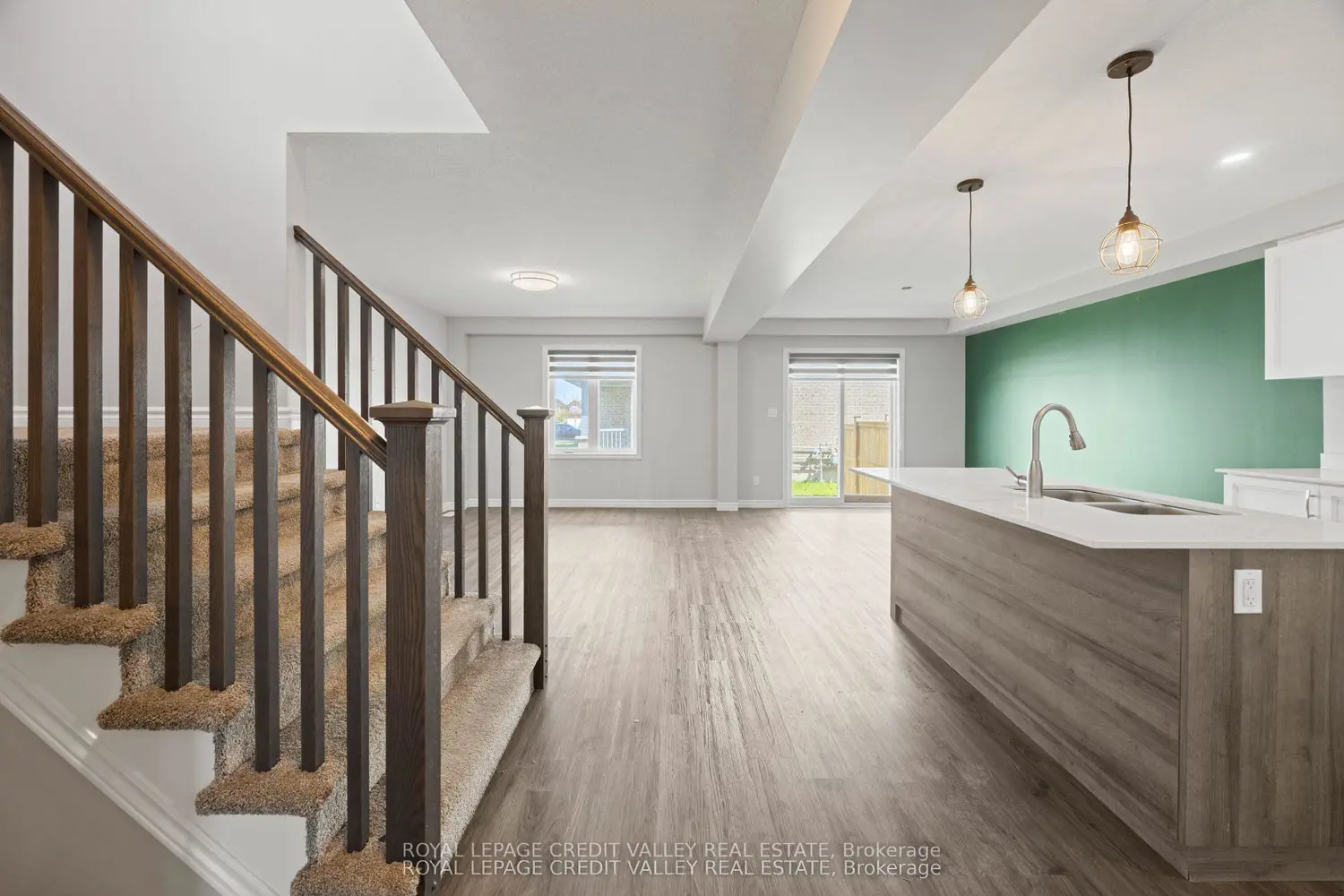 2739 Asima Drive photo 3