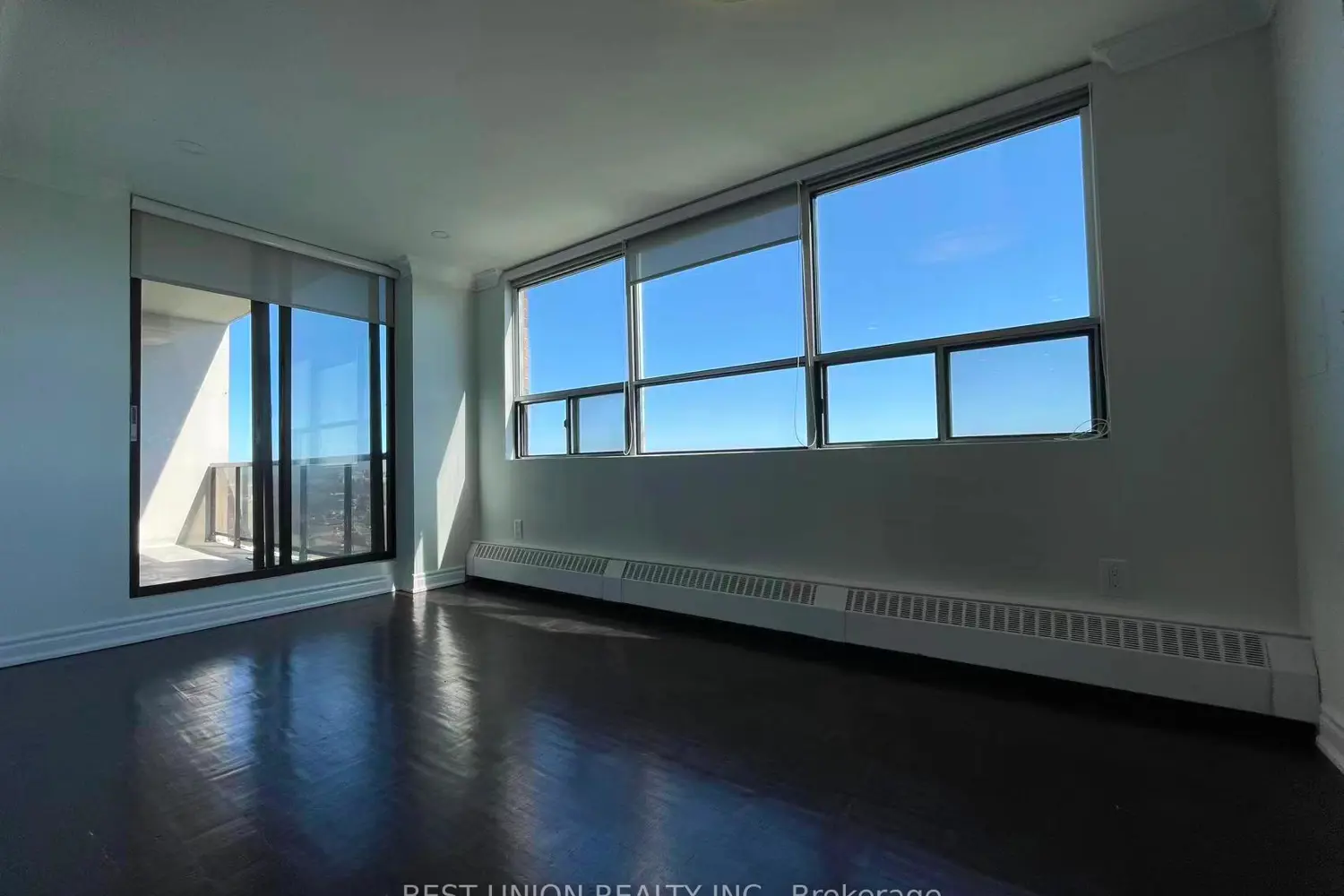 Additional image 8 of 45 Sunrise Avenue 1705