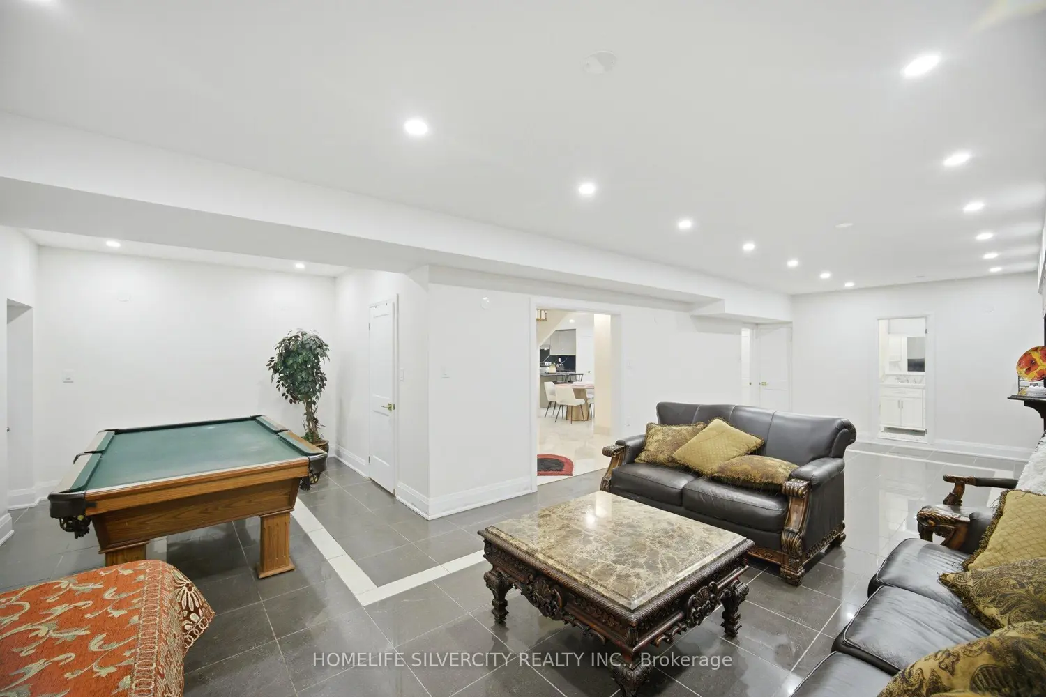 Additional image 19 of 15 Estateview Circle