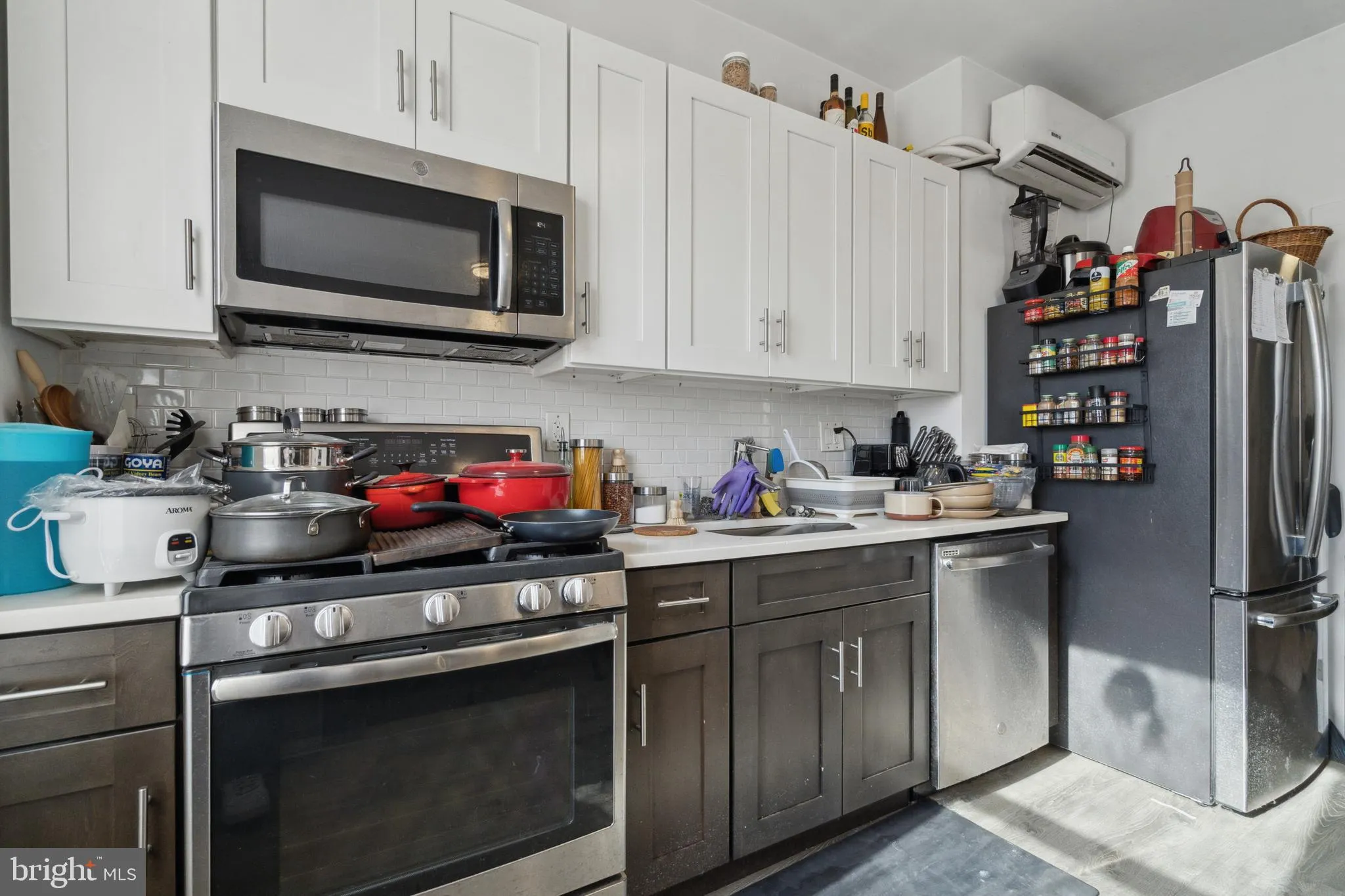 Additional image 103 of 125 W Susquehanna Avenue, Philadelphia, PA 19122
