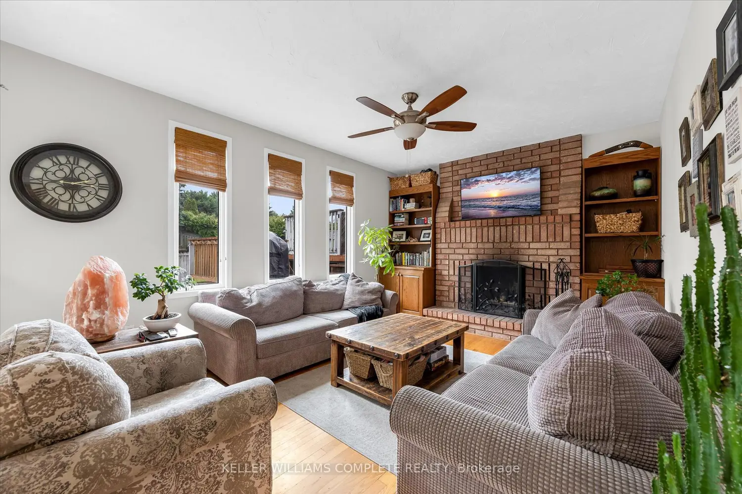 16 Homeland Avenue photo 5