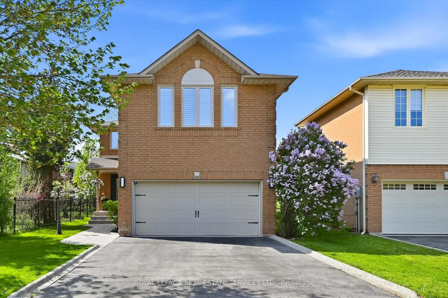 2123 Grand Ravine Drive