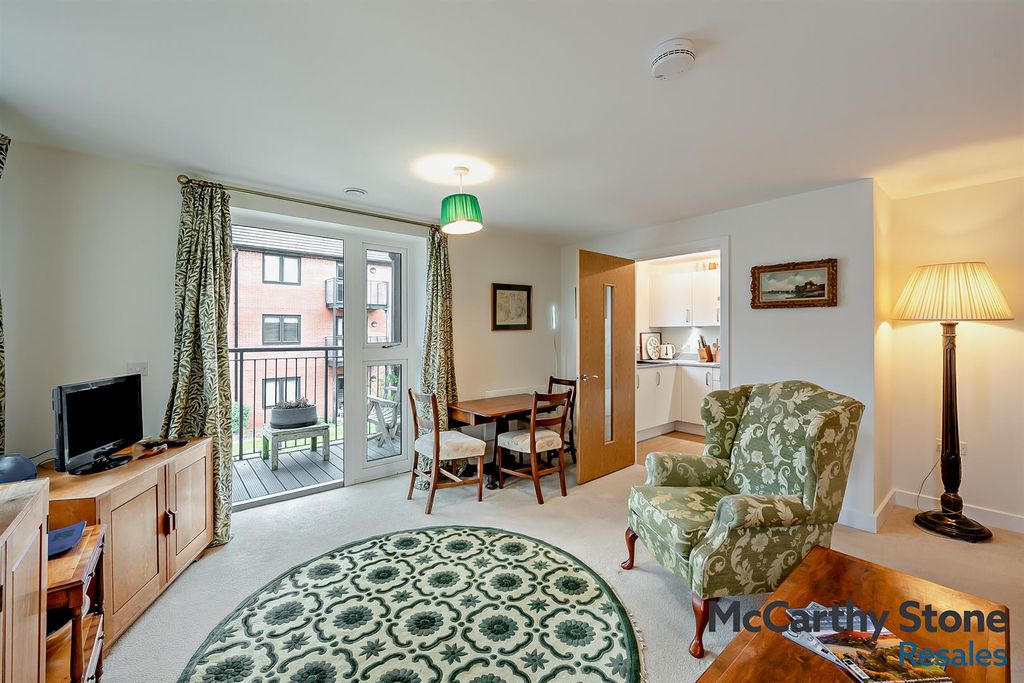 Additional image 6 of 2 bed flat for salePym Court Bewick Avenue, Topsham, Exeter EX3