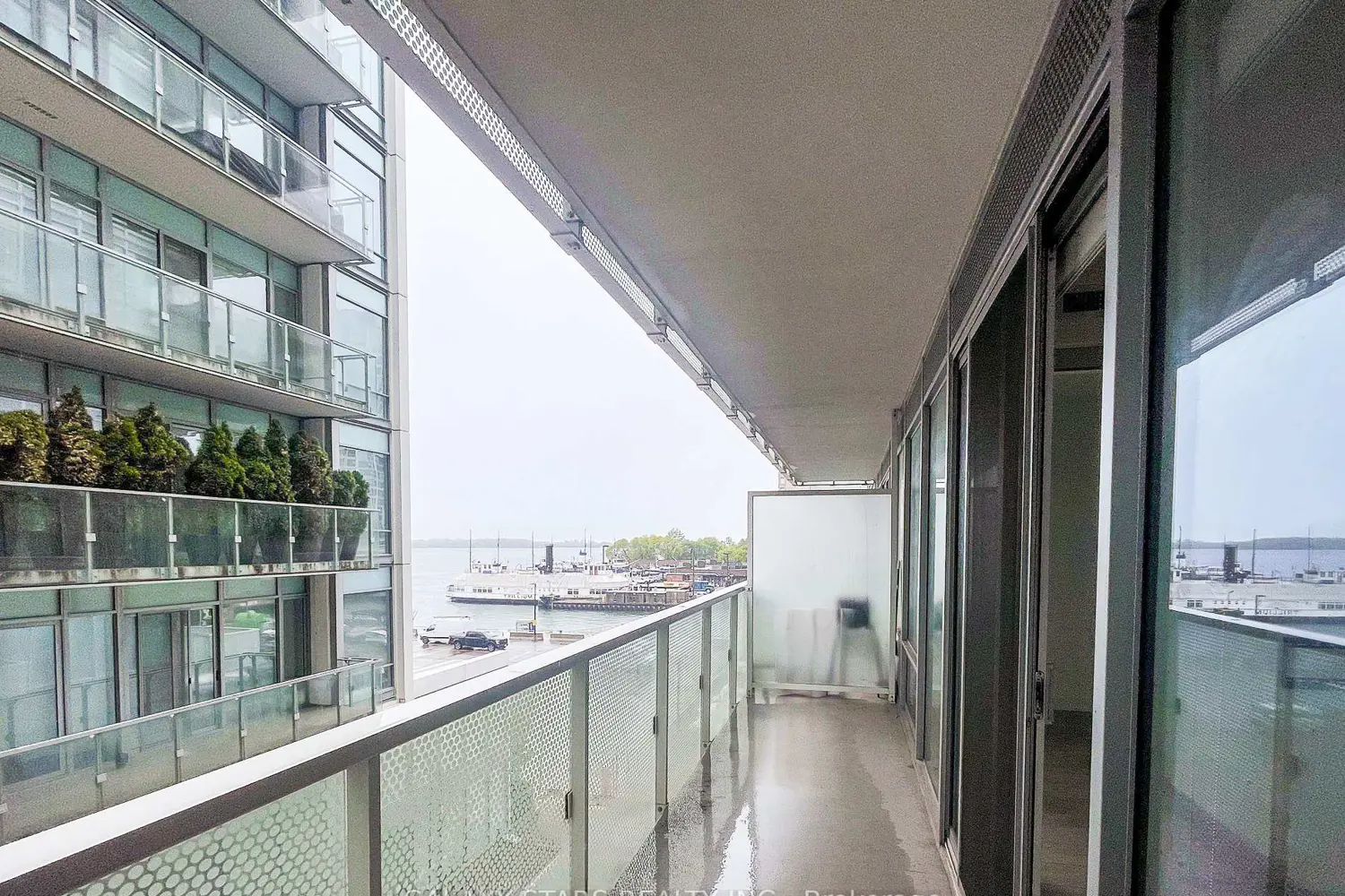 Additional image 14 of 15 Queens Quay 309