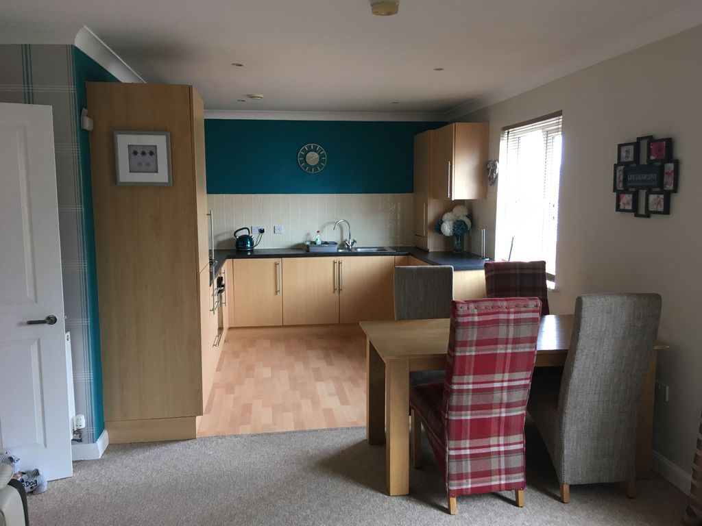 Additional image 3 of 2 bed flat for saleLadbrooke Road, Cobholm, Great Yarmouth NR31