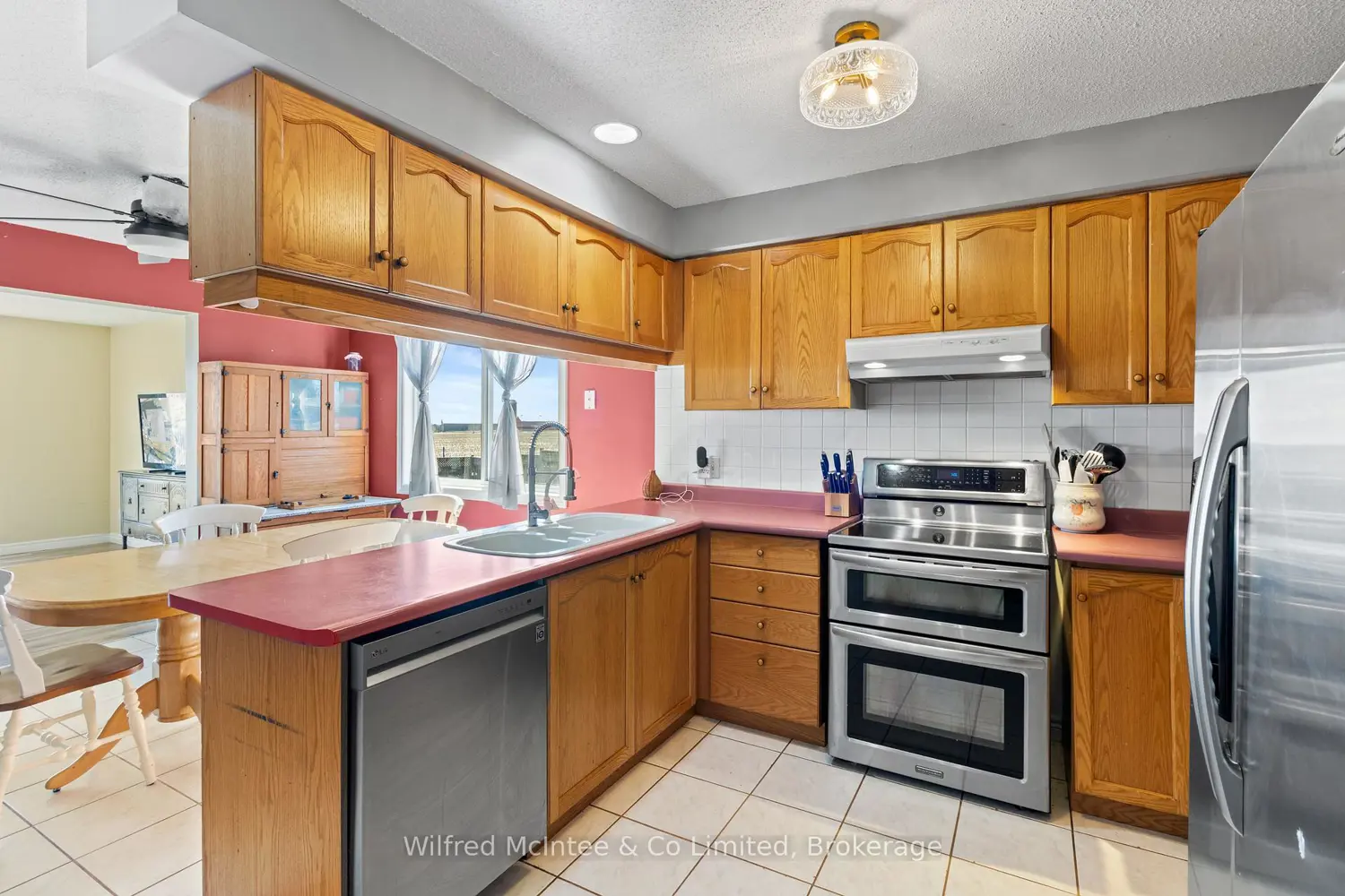 59 Dales Drive photo 4