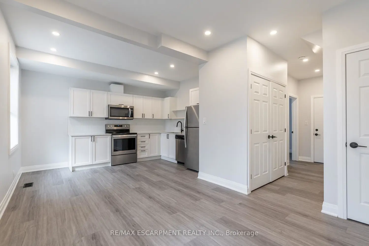536 Cannon Street photo 4