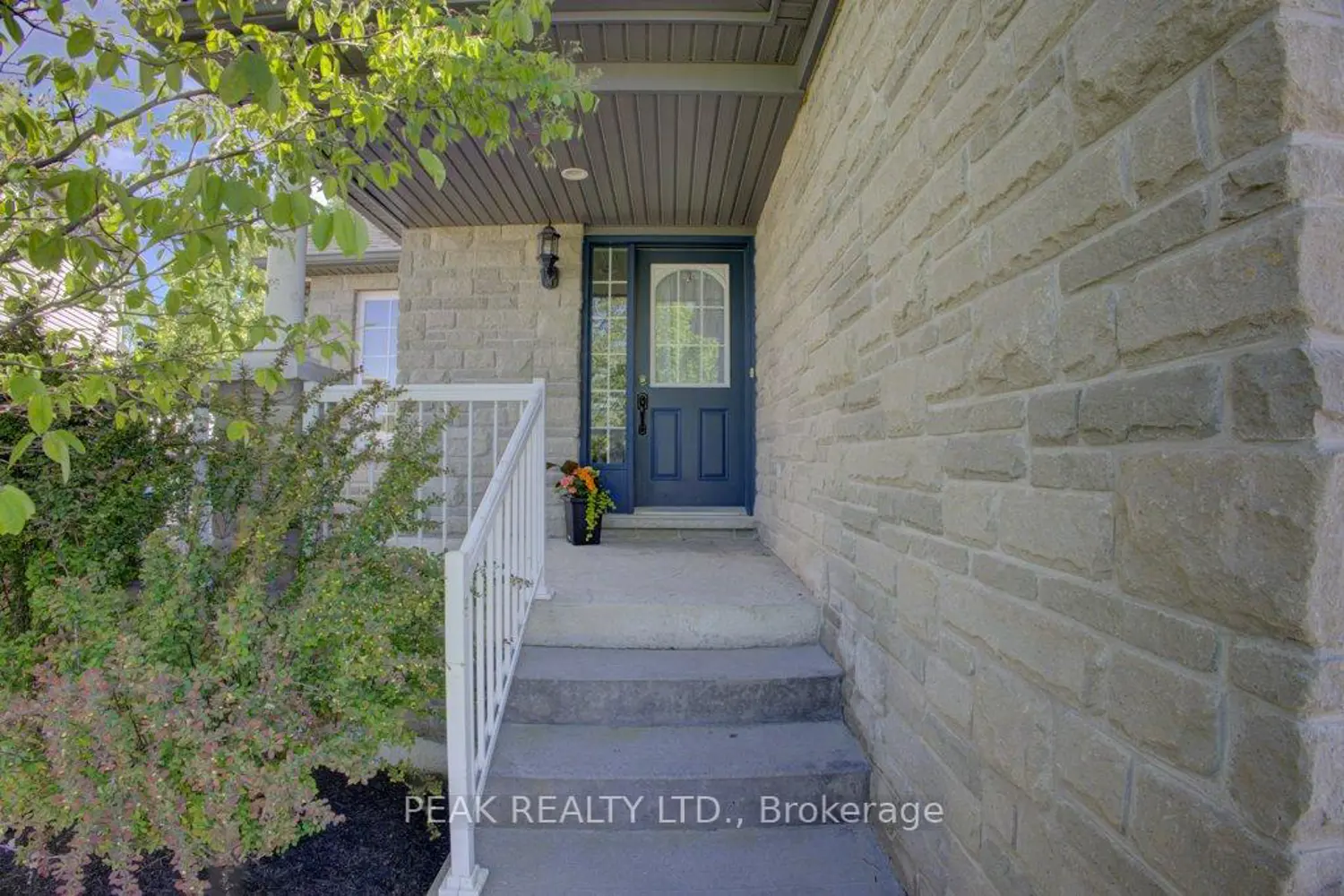 22 Mullin Drive photo 3