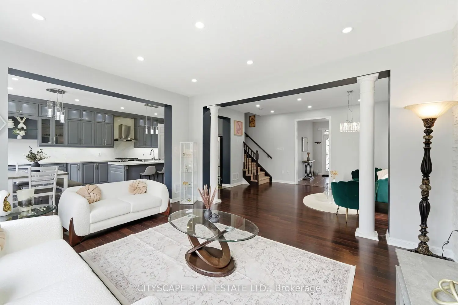 305 Gleave Terrace photo 5