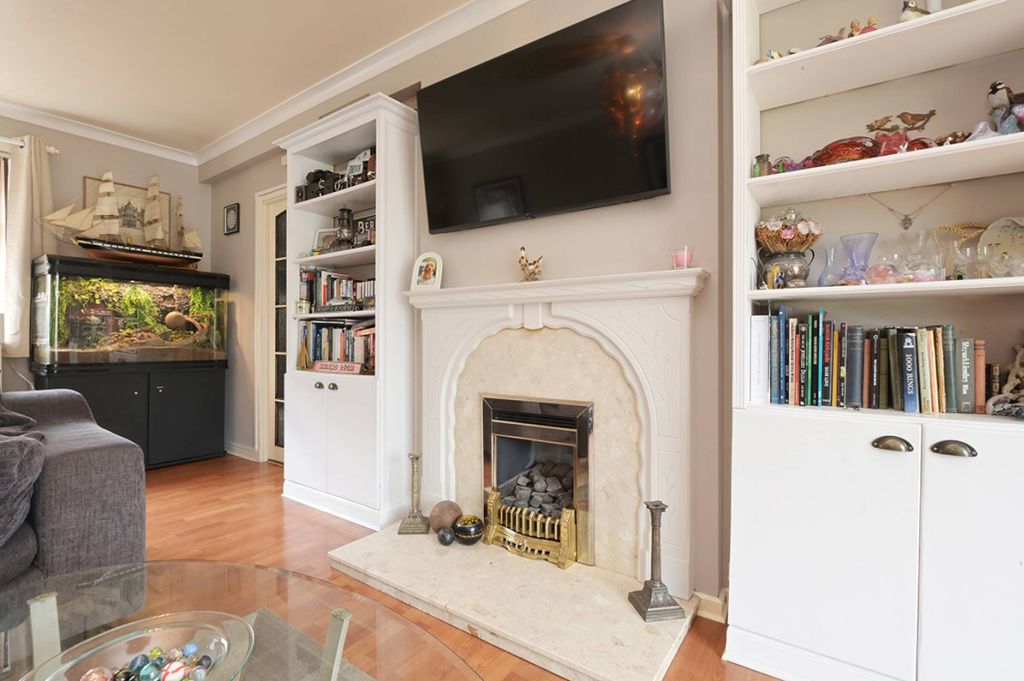Additional image 3 of 3 bed semi-detached house for saleRandolph Crescent, Brightons, Falkirk FK2