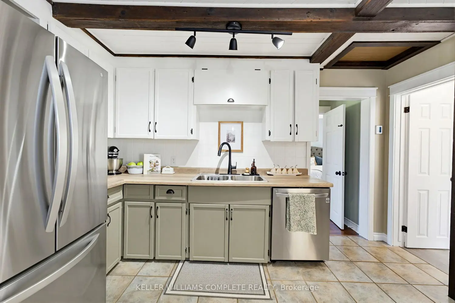 1810 Cream Street photo 4