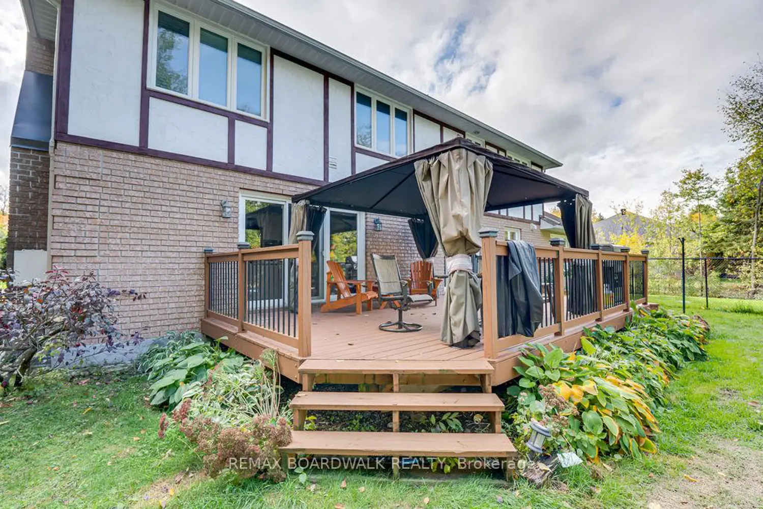 7089 Bush Drive photo 4