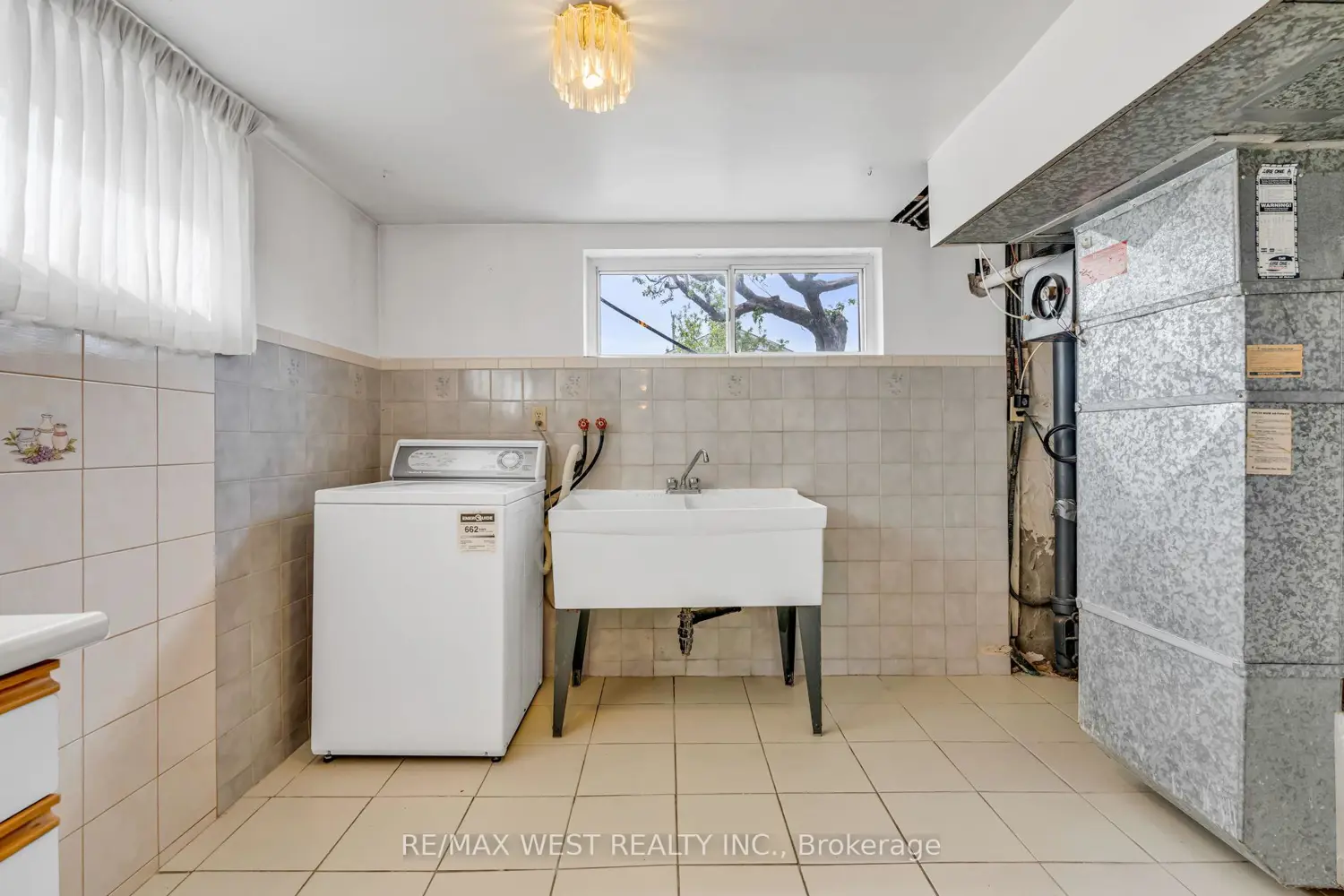 Additional image 16 of 90 Tavistock Road