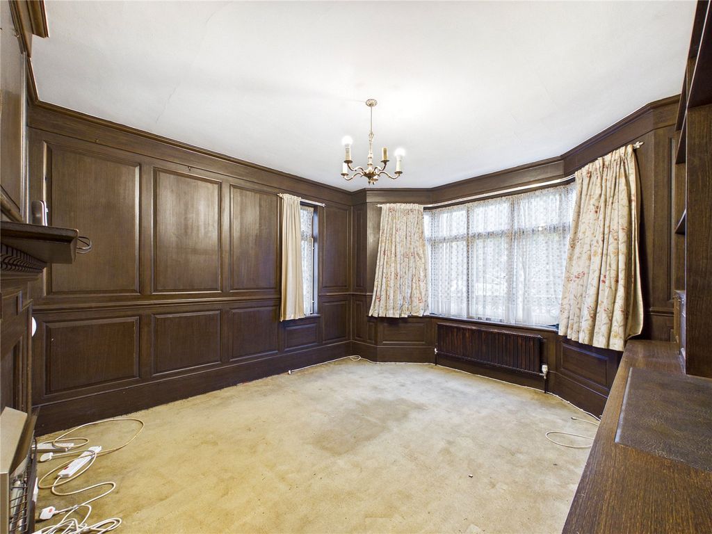 Additional image 15 of 4 bed detached house for salePrinces Road, Felixstowe, Suffolk IP11