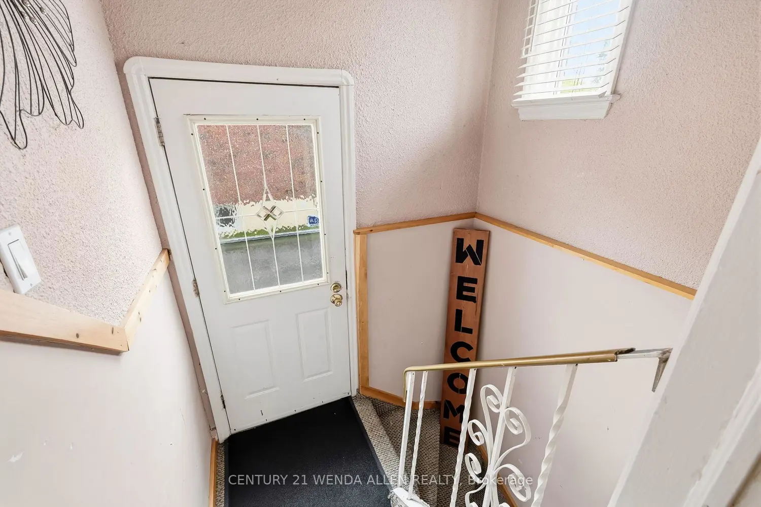 325 Highland Avenue photo 5