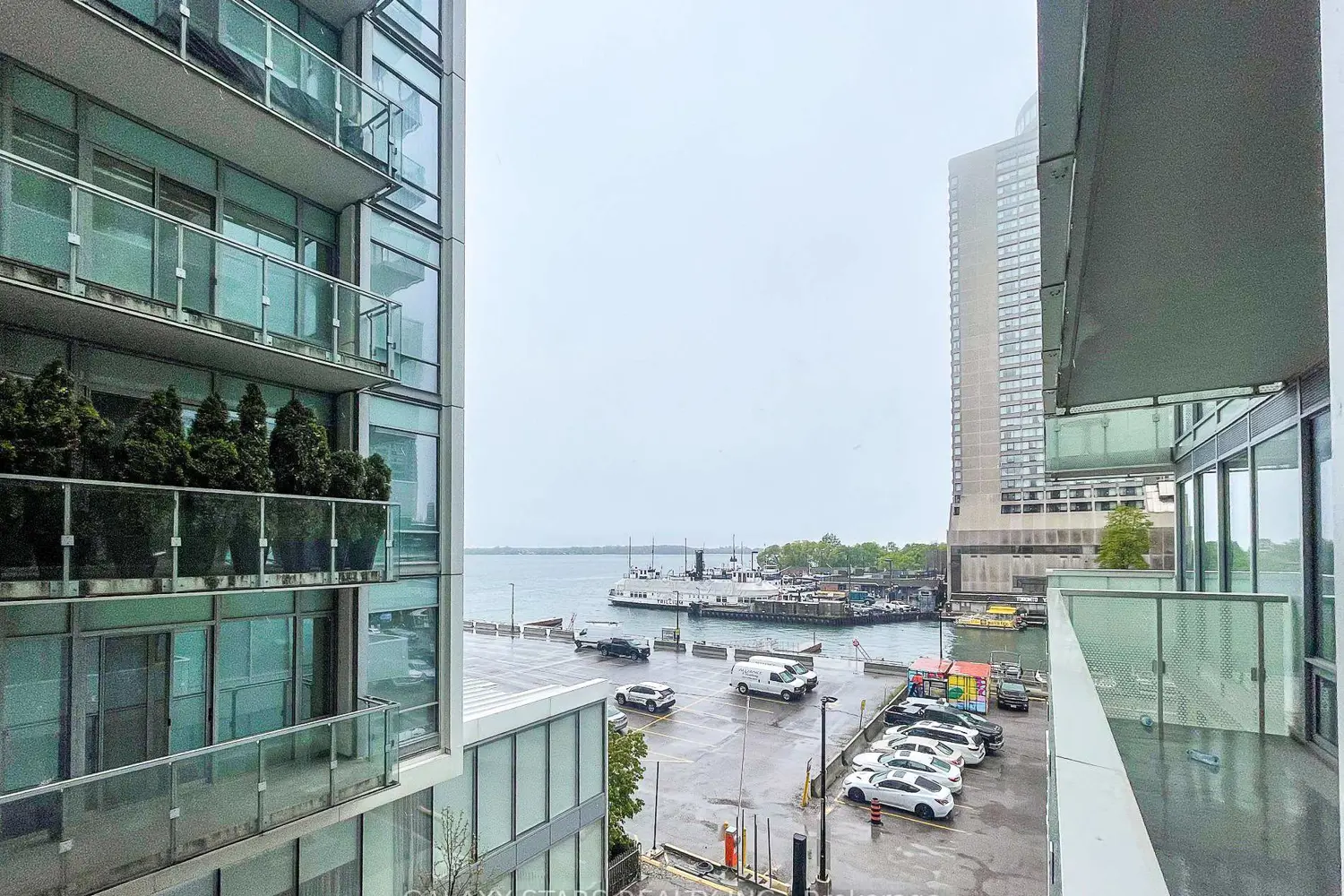 Additional image 15 of 15 Queens Quay 309