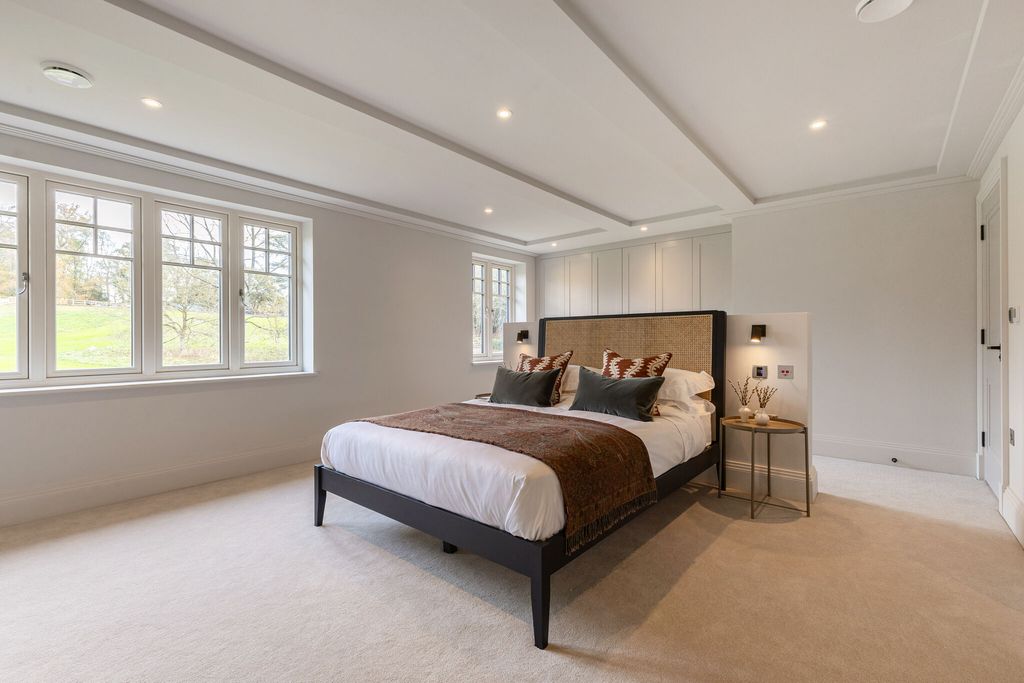 Additional image 15 of 6 bed detached house for saleArkell Lane, Farnham GU10
