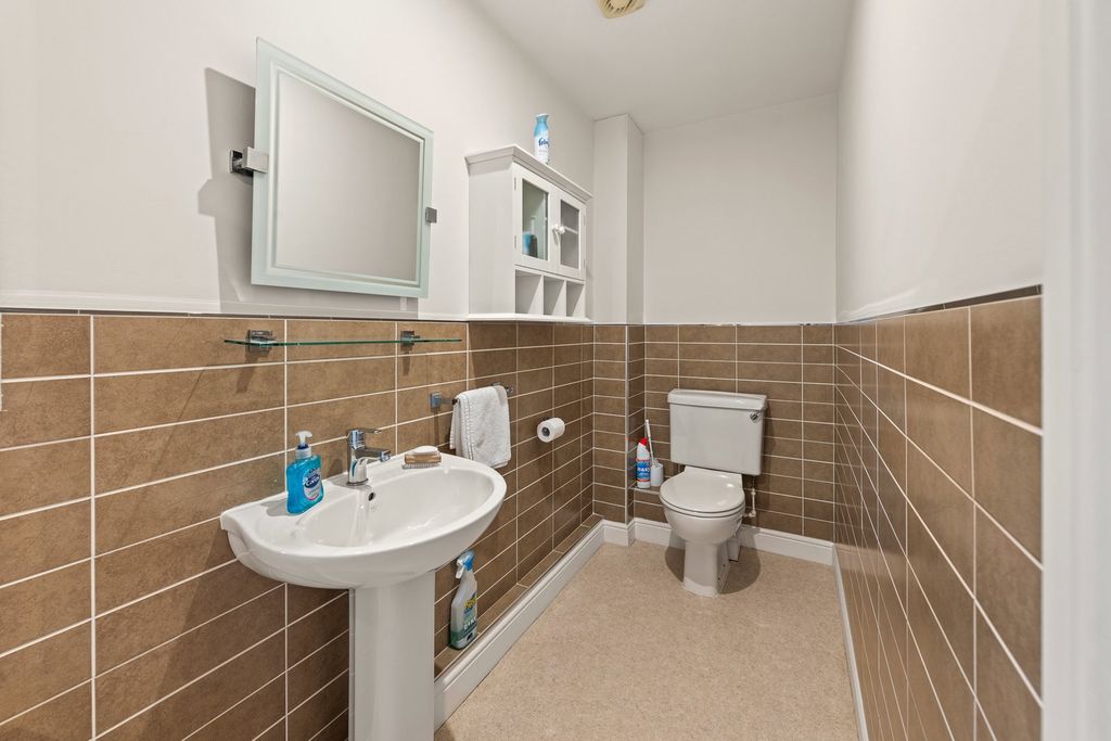Additional image 15 of 3 bed bungalow for saleBelton Gardens, Grantham NG31