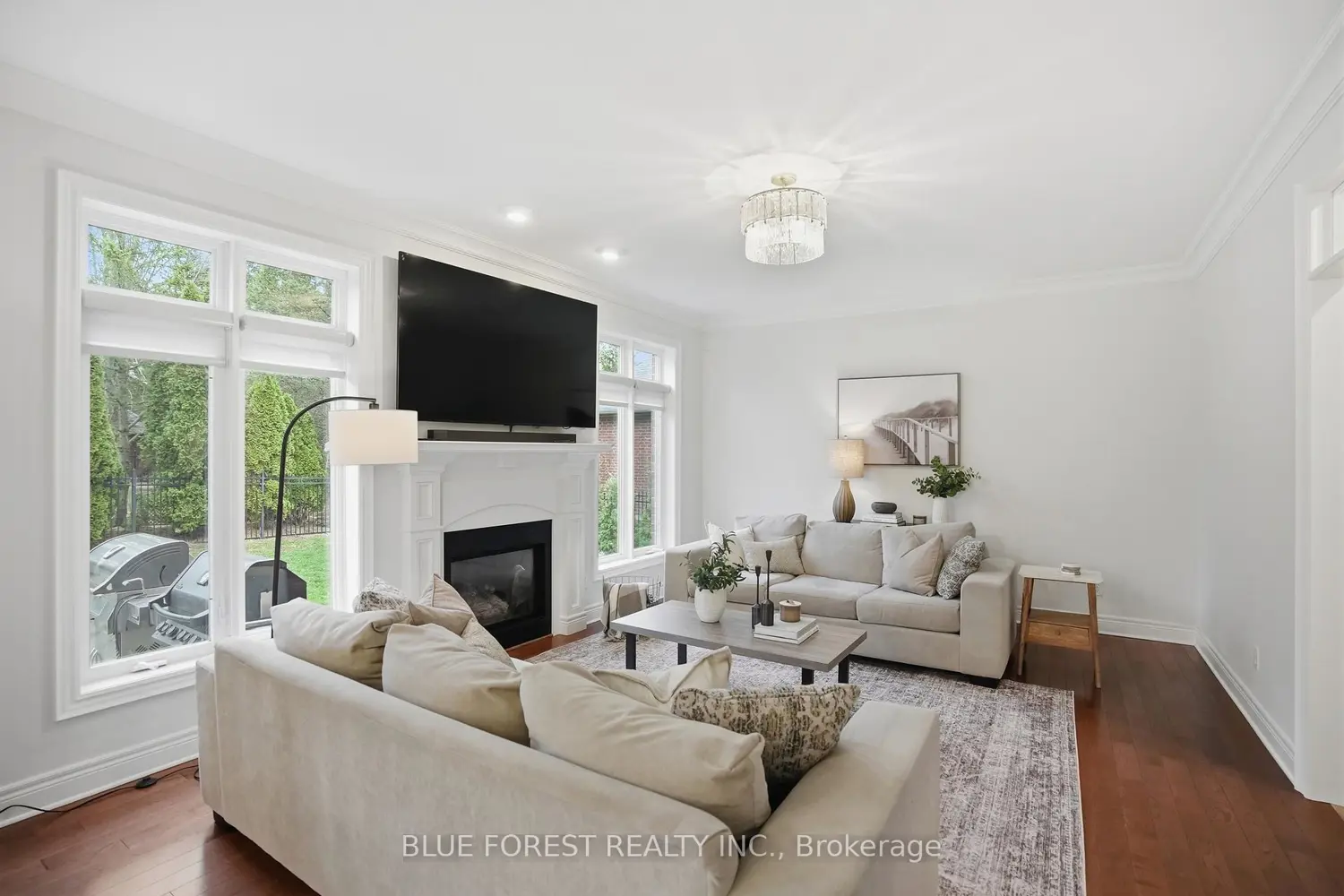 7222 Clayton Walk 5 photo 4