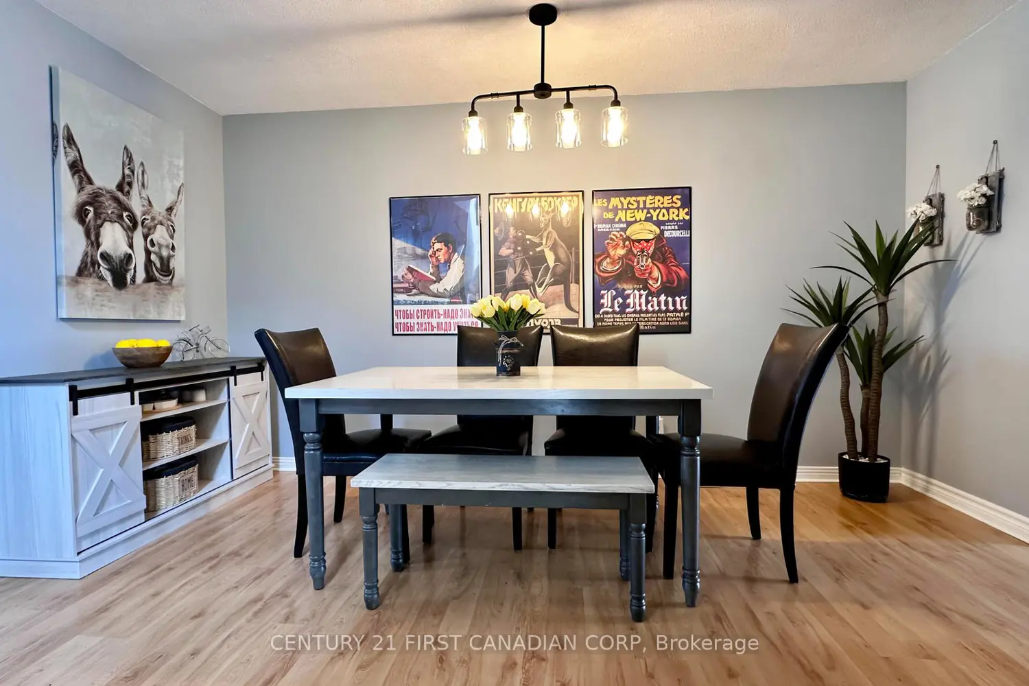 15 Chancton Crescent photo 2