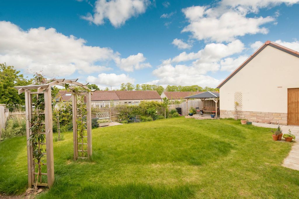 Additional image 28 of 4 bed detached house for sale21 Castlemains Gardens, Dirleton, North Berwick EH39
