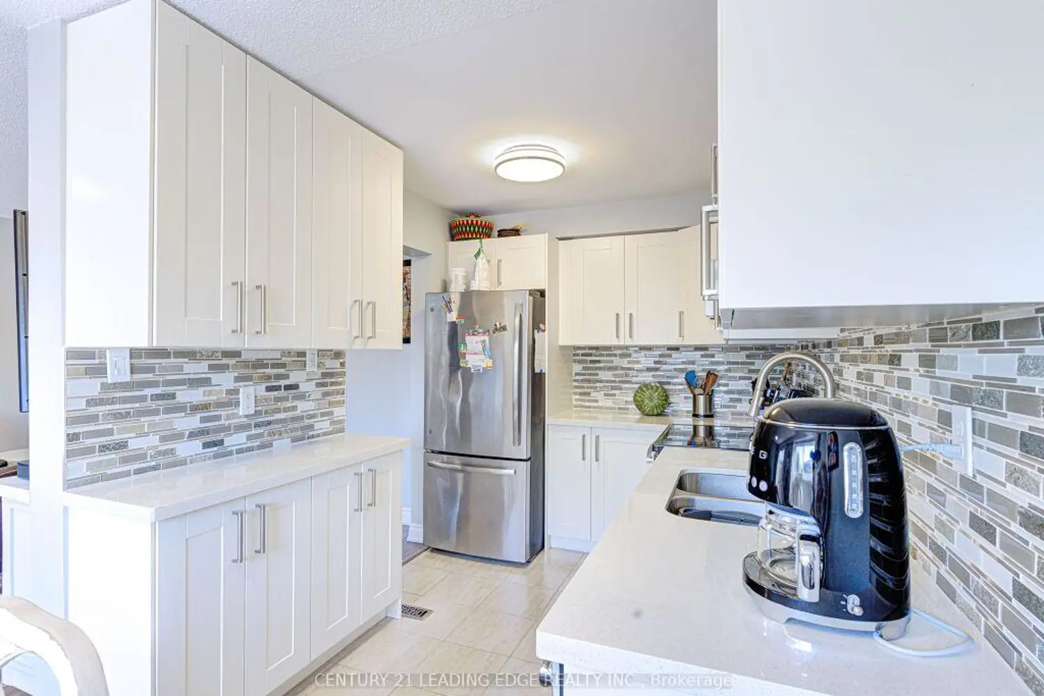 Additional image 8 of 1552 Lancaster Drive 56