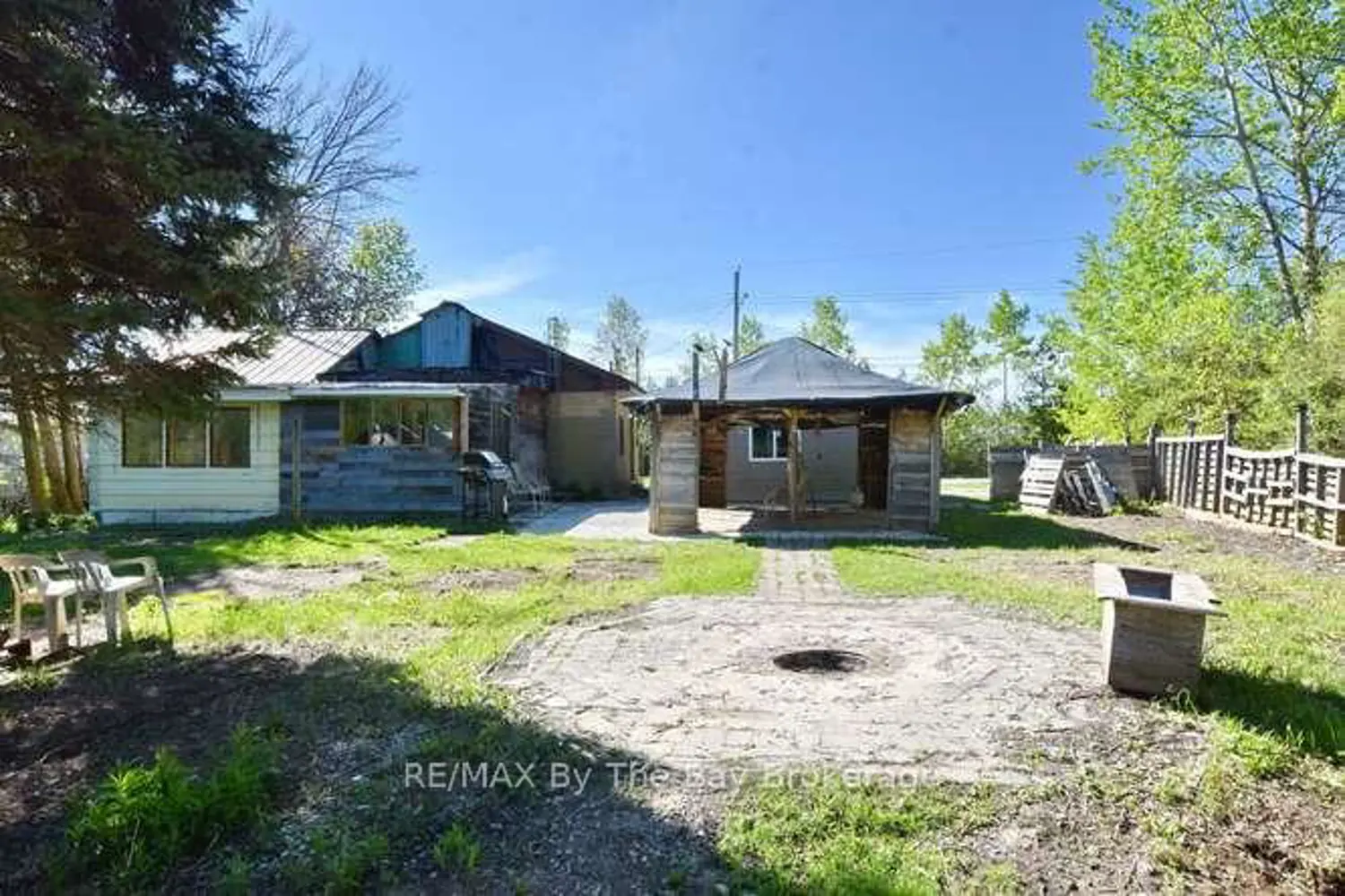 21 Braeside Street photo 3