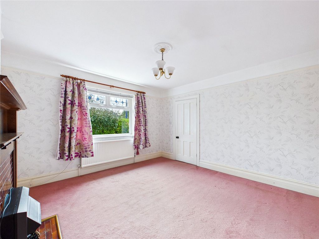 Additional image 5 of 4 bed detached house for saleRosebery Road, Felixstowe, Suffolk IP11