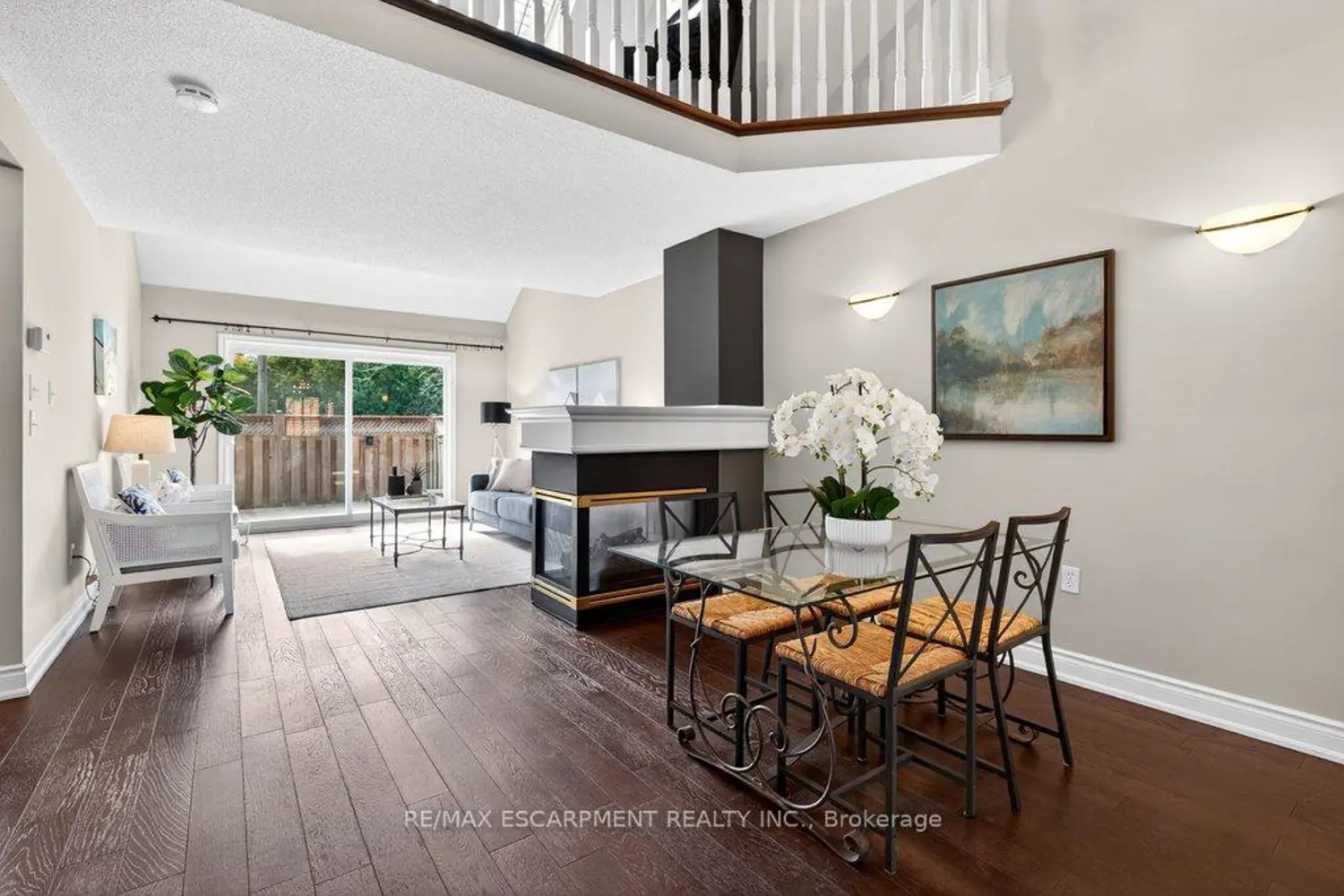 2350 New Street 20 photo 2