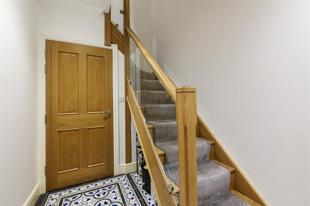 Additional image 8 of 5 bed detached house for saleClark House, South Road, Faversham ME13