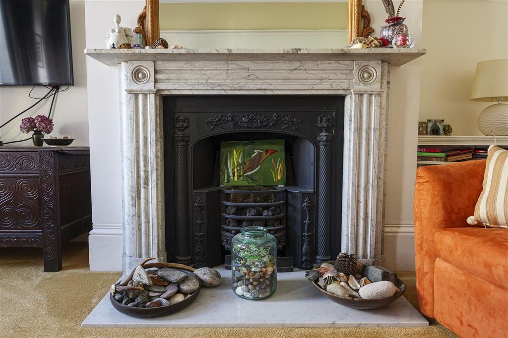 Additional image 6 of 5 bed terraced house for saleHugh House, Hugh Place, Faversham ME13