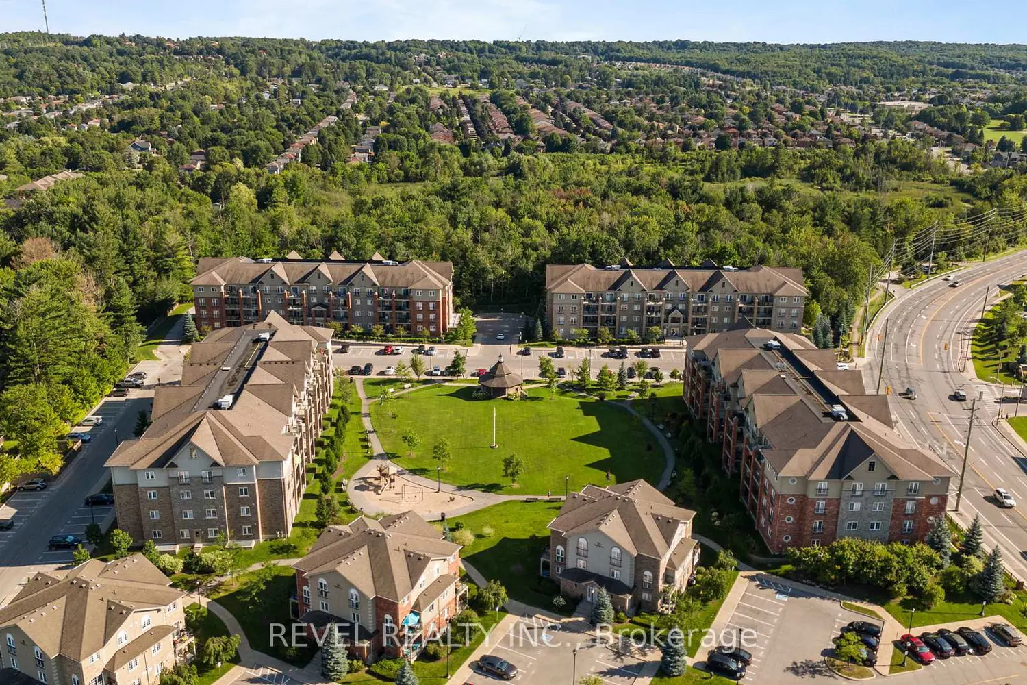 Additional image 17 of 39 Ferndale Drive 106