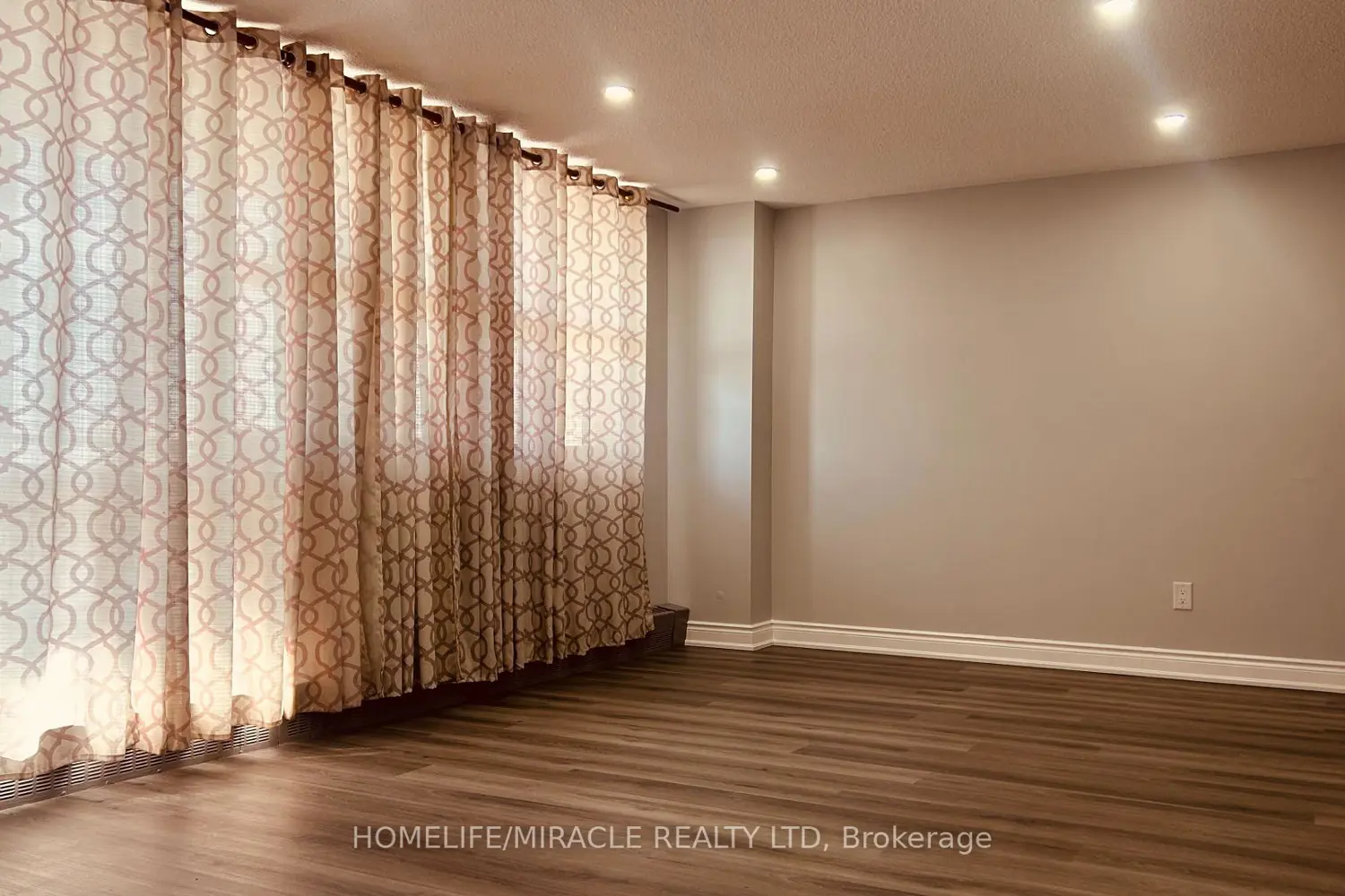 Additional image 11 of 2645 Kipling Avenue 1905