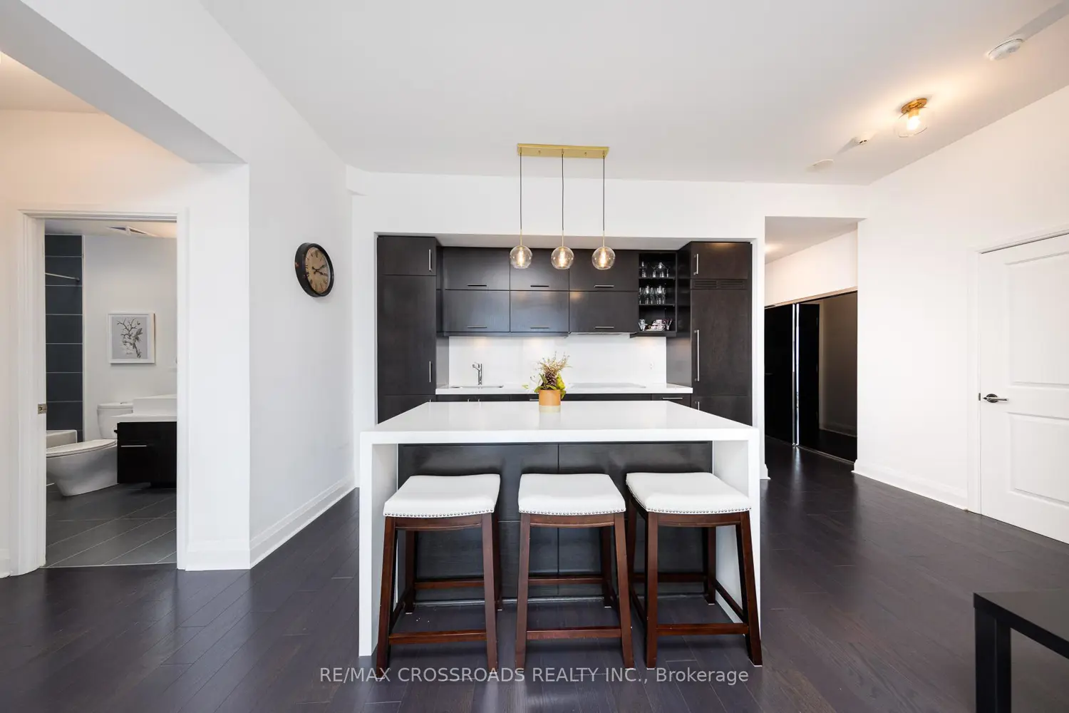 Additional image 7 of 1080 Bay Street 4509