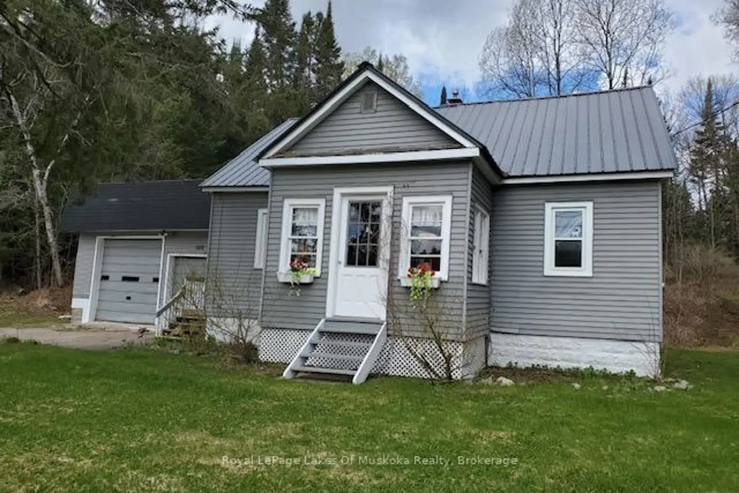 Additional image 3 of 319 Ontario Street