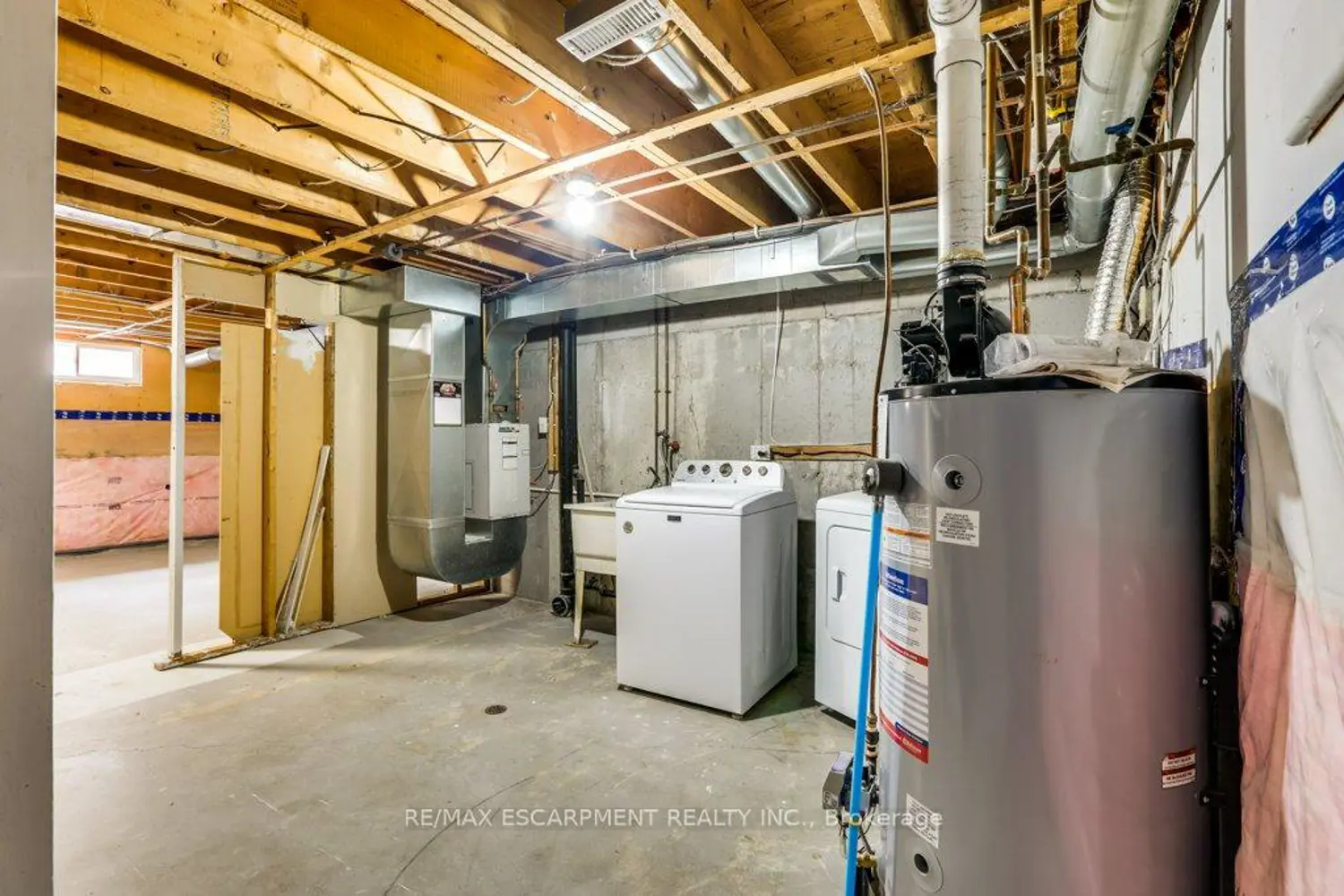 Additional image 13 of 900 James Street 5