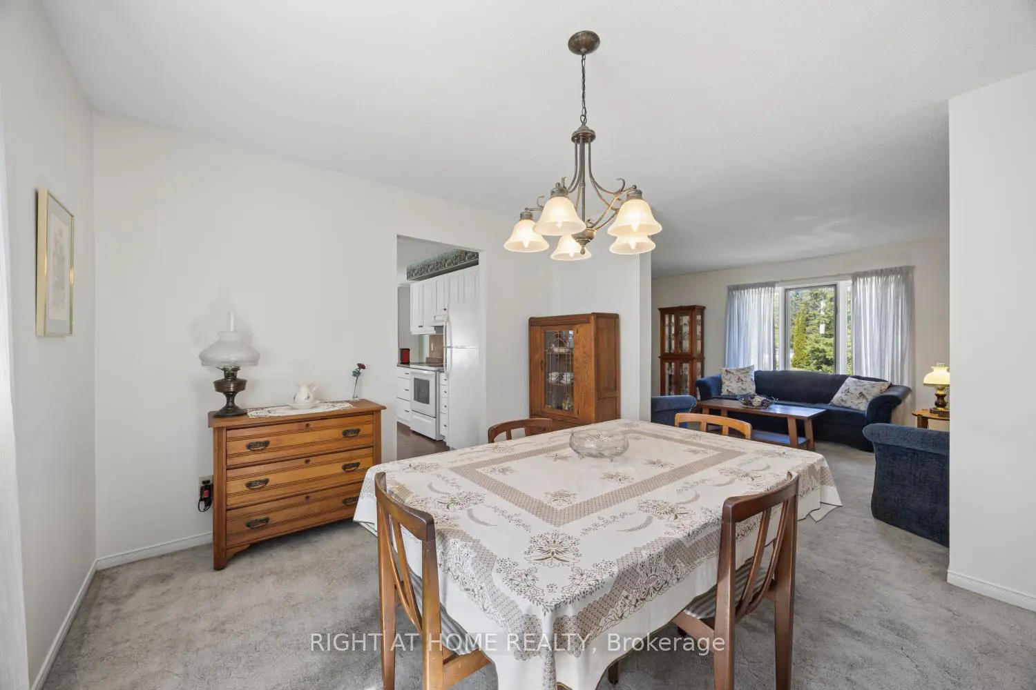 Additional image 5 of 121 Robmar Crescent